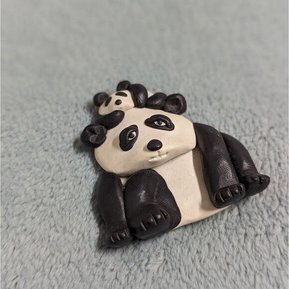 Vintage Artisan Made Panda Brooche - Picture 4 of 8